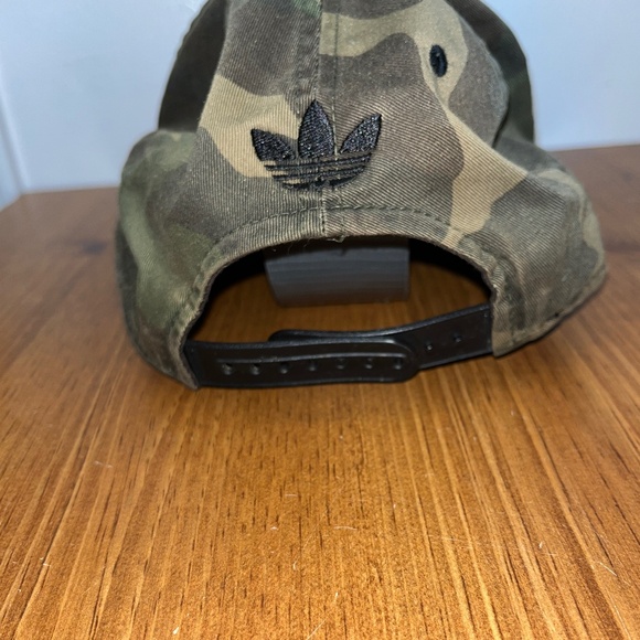 LA Lakers Camouflage OS - Picture 7 of 11